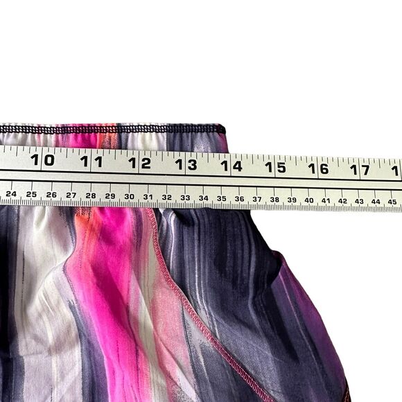 Lululemon Run Roll Down Shorts Women’s 4 Mirage Deep Indigo Polyester Pink Gray - Picture 5 of 7